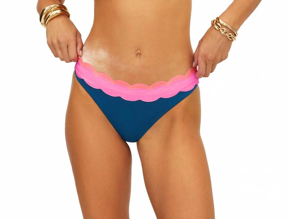 NEW BEACH RIOT fay bottom in seashell isle colorblock